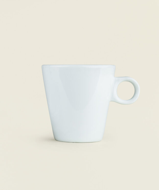 Φλιτζάνι cappuccino από πορσελάνη σε λευκό χρώμα
