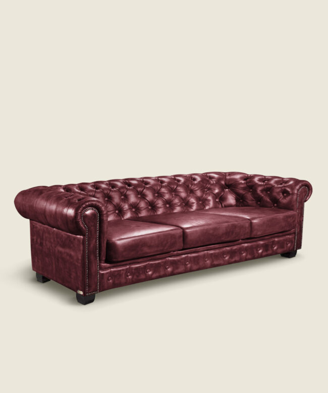 Καναπές Camden Chesterfield τετραθέσιος δερμάτινος σε κόκκινο χρώμα