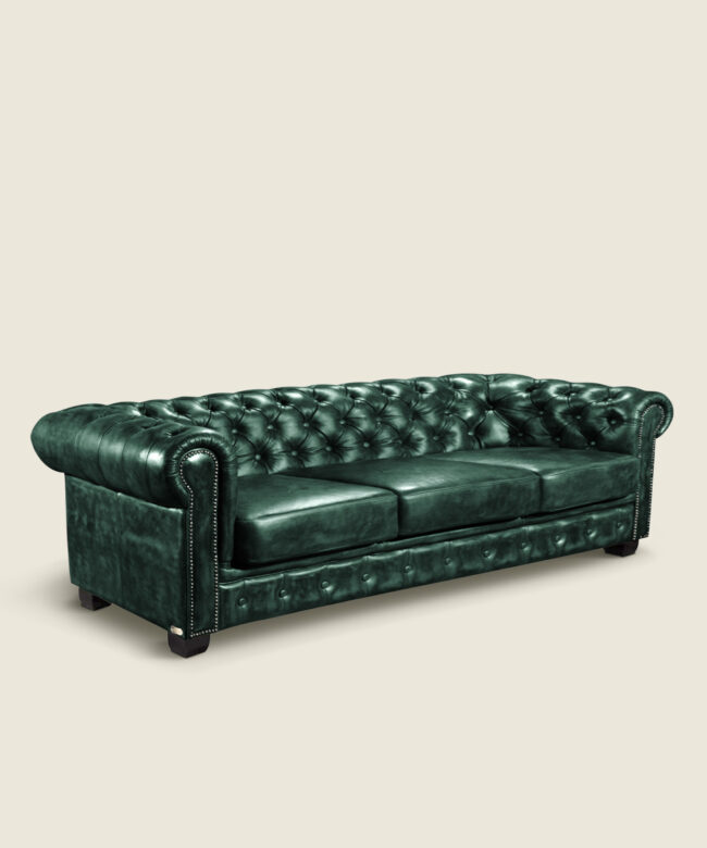 Καναπές Camden Chesterfield τετραθέσιος δερμάτινος σε χρώμα πράσινο αντικέ