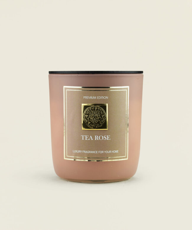 Αρωματικό κερί Tea Rose σε γυάλινο ποτήρι με καπάκι