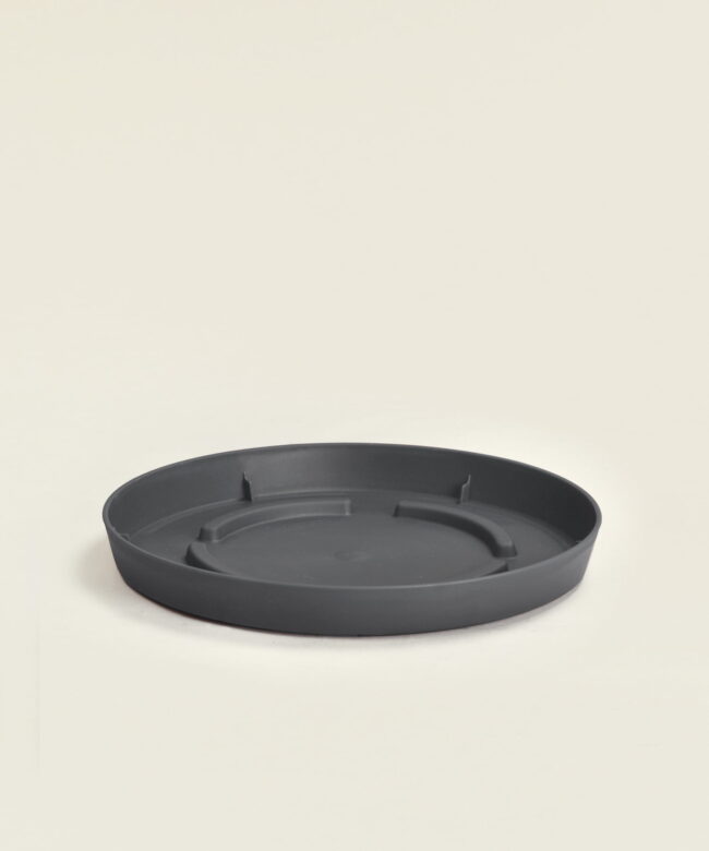 Πιάτο για κασπώ Brile μεγάλο πλαστικό σε χρώμα urban grey 28εκ. 
